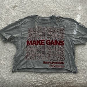 Bulk Gear “make gains” cropped boyfriend tee